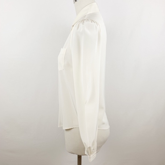 Kate Spade Ivory Silk Blouse with Black  Buttons - Picture 2 of 7